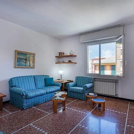 Large In The Heart Of By Wonderful Italy